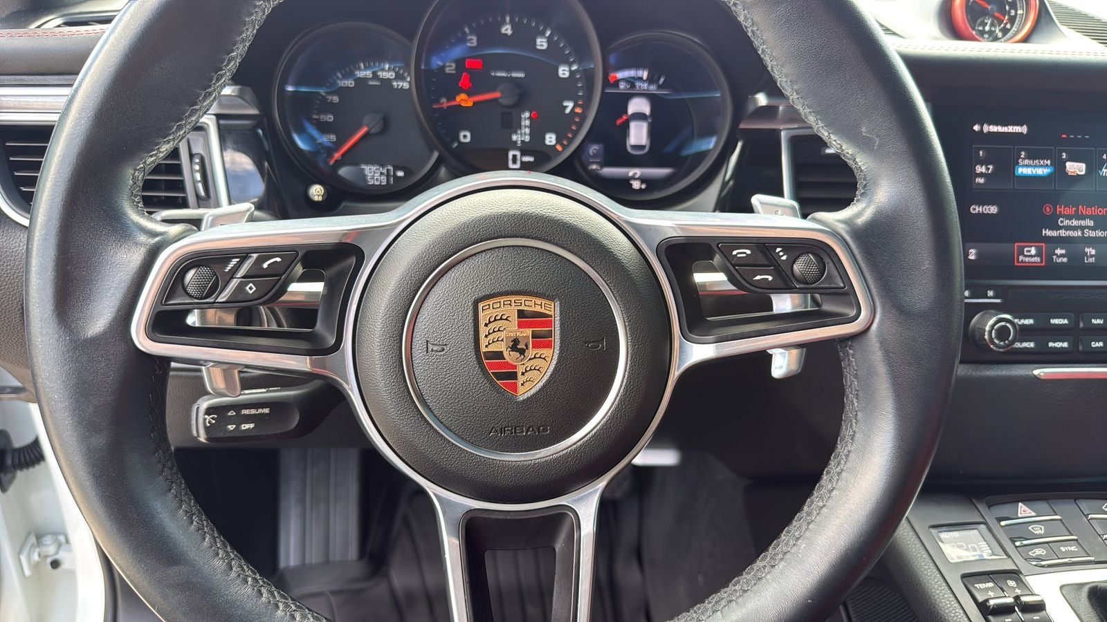 2018 Porsche Macan Sport Edition