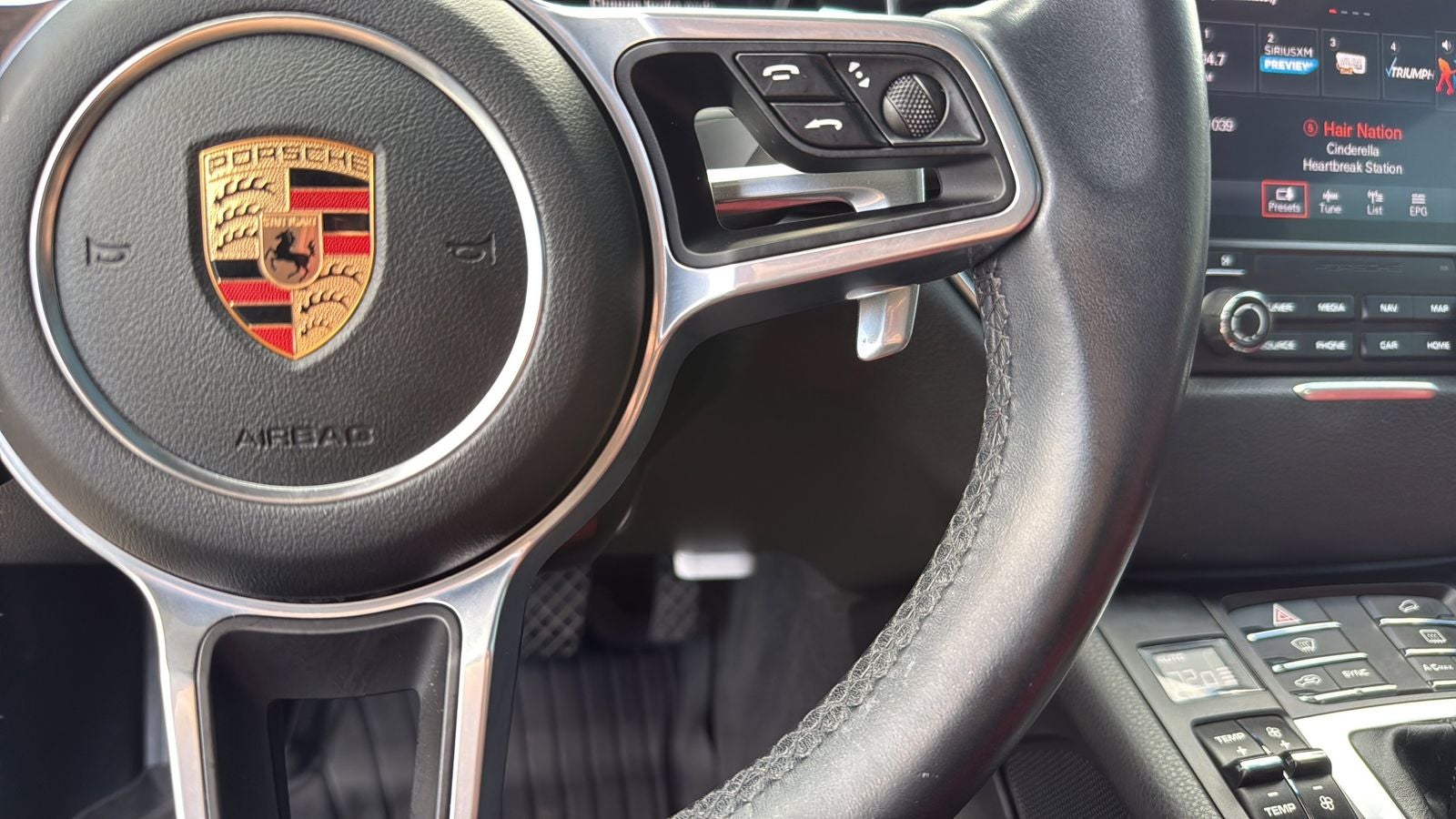 2018 Porsche Macan Sport Edition