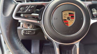 2018 Porsche Macan Sport Edition