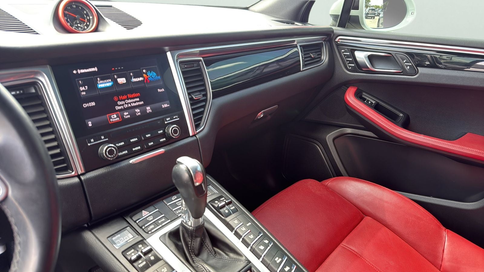 2018 Porsche Macan Sport Edition