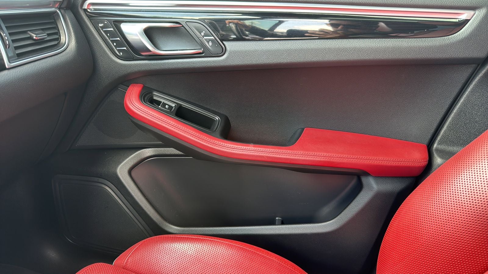 2018 Porsche Macan Sport Edition