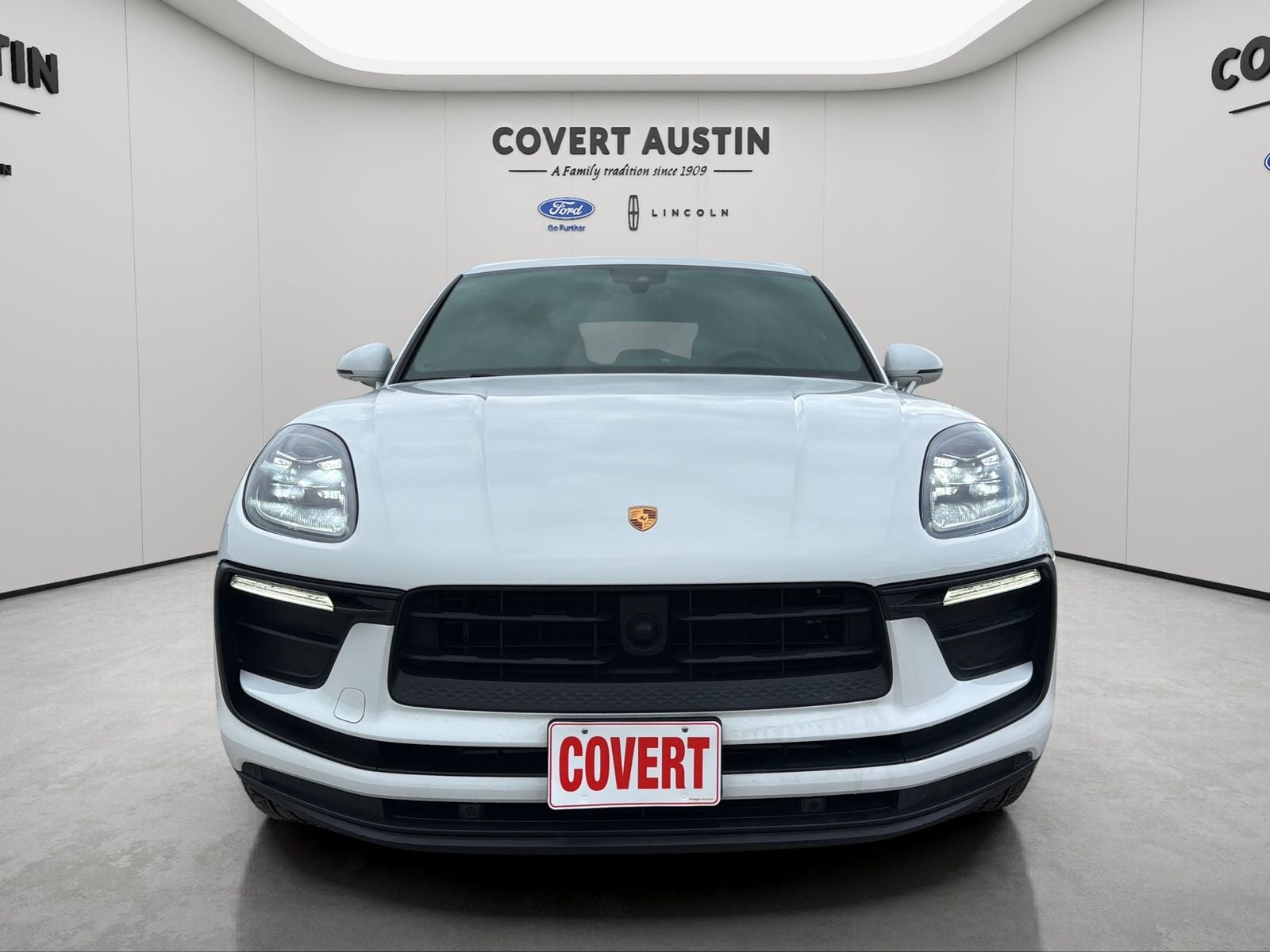 2024 Porsche Macan Base