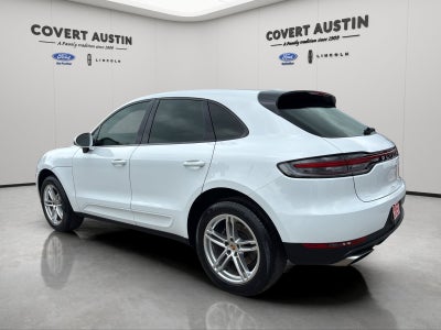2020 Porsche Macan Base