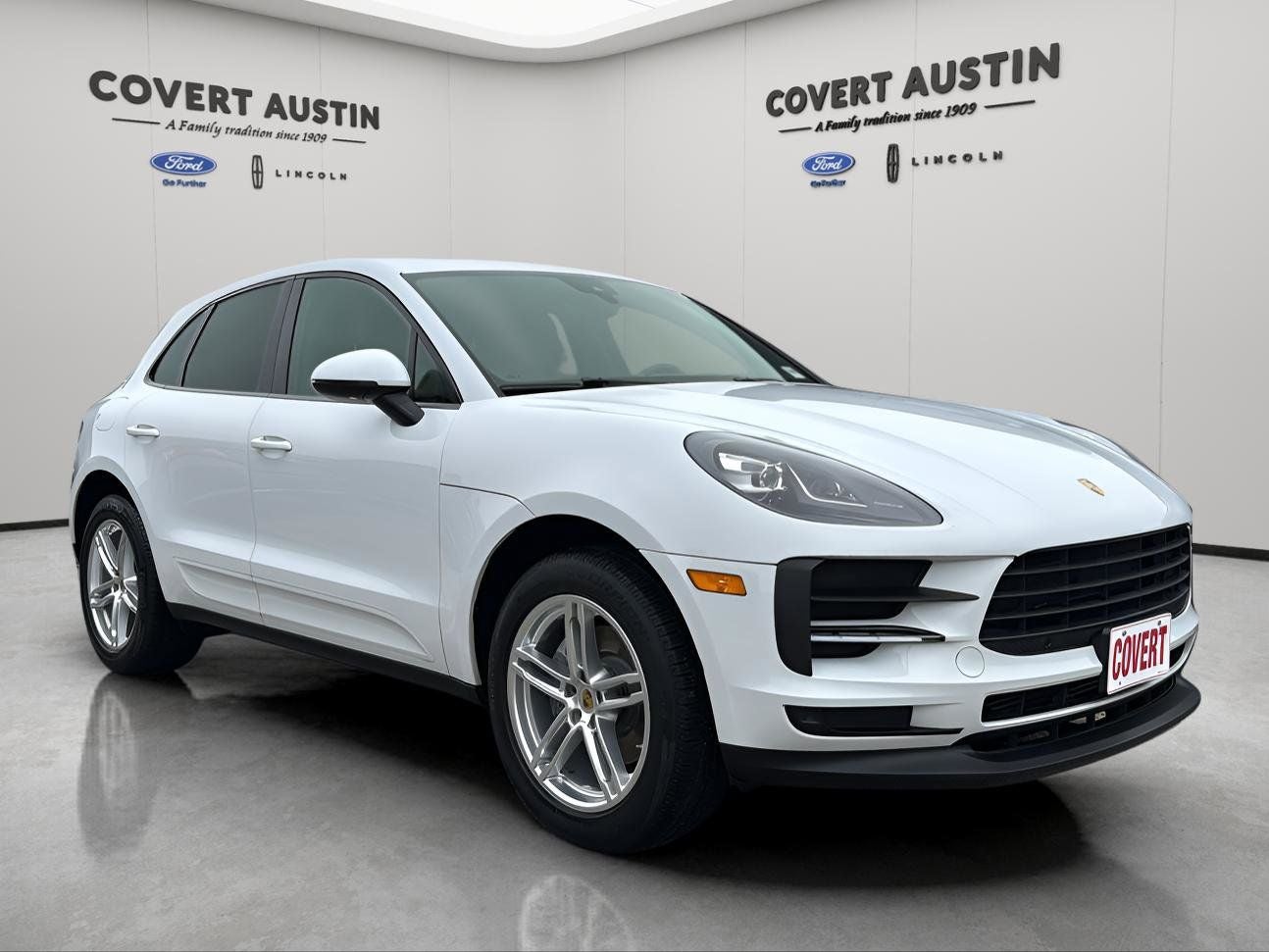 2020 Porsche Macan Base