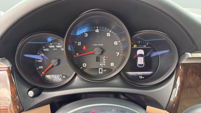 2020 Porsche Macan Base