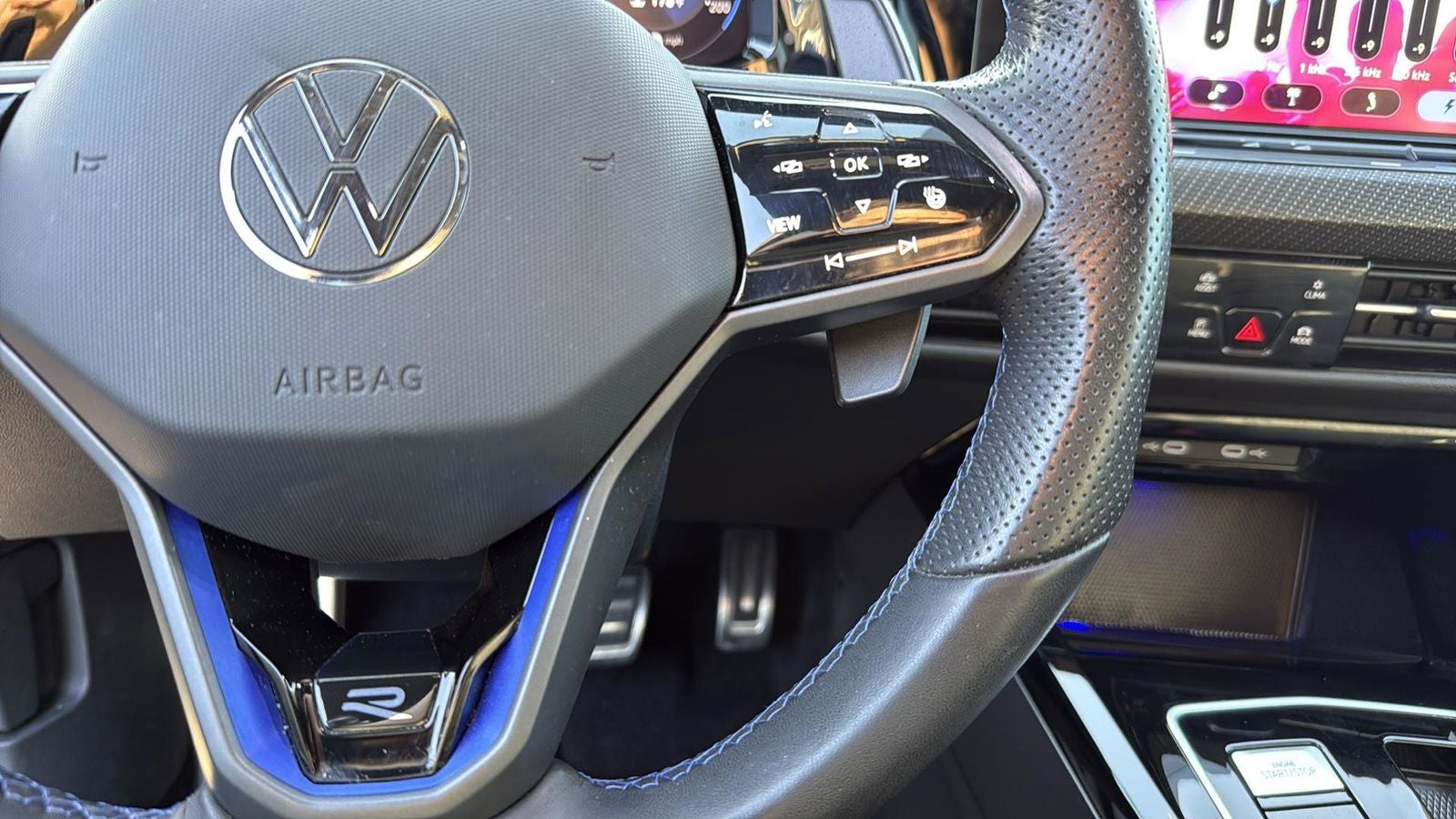 2024 Volkswagen Golf R 2.0T