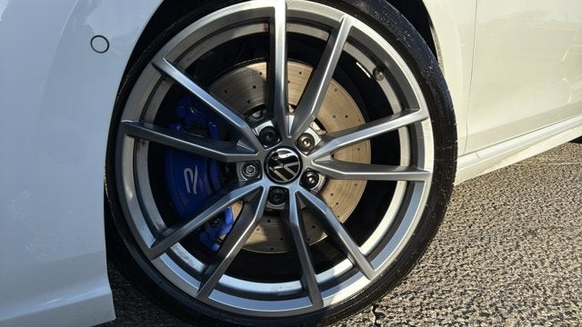 2024 Volkswagen Golf R 2.0T